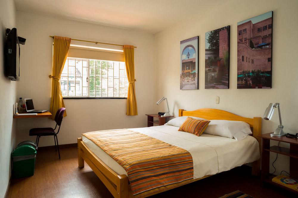 Hotel Casona Del Patio Bogotá Exteriör bild