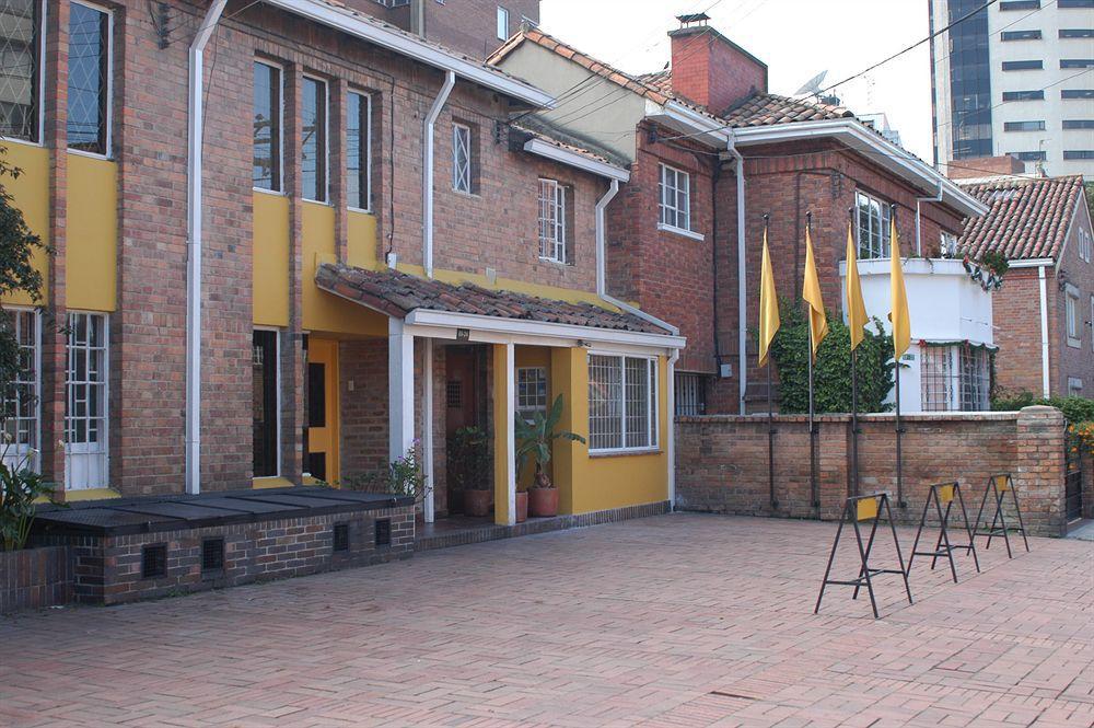 Hotel Casona Del Patio Bogotá Exteriör bild