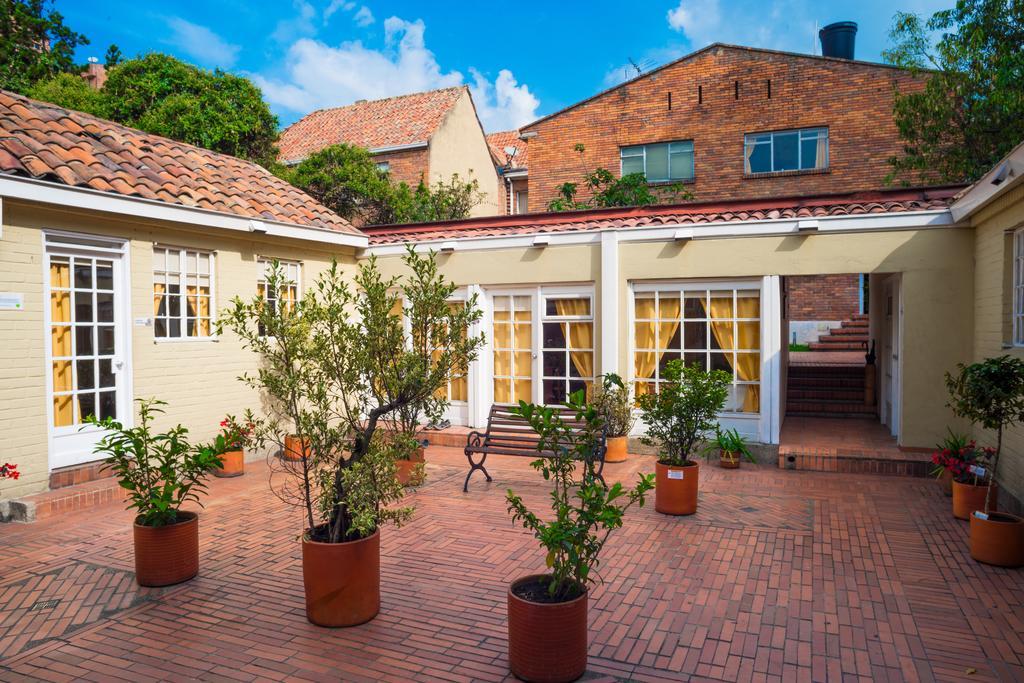 Hotel Casona Del Patio Bogotá Exteriör bild